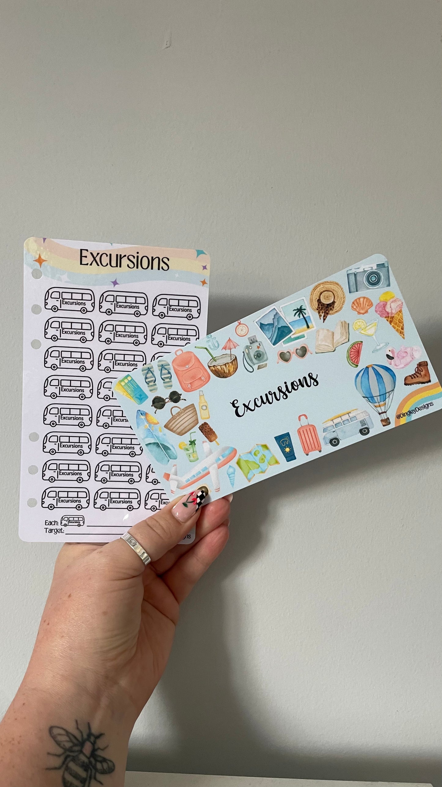 Travel binder inserts with dashboards